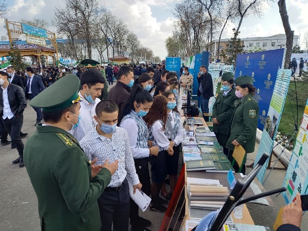 Божхона ходимлари  “Адлия сайли”да фаол иштирок этишди