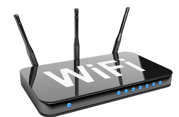 “WI FI” роутерлари, рангли метал ва беҳаё мазмундаги материаллар... Божхоначилар Андижонда яна нималарни тўхтатиб қолишди?  